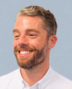 Tom-Jones.jpg